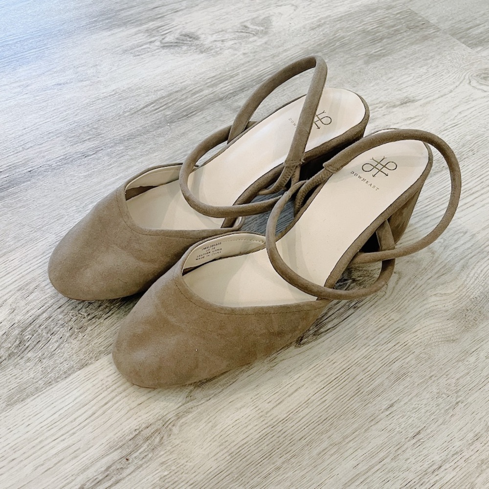 Downeast Light Gray Strapped Heels